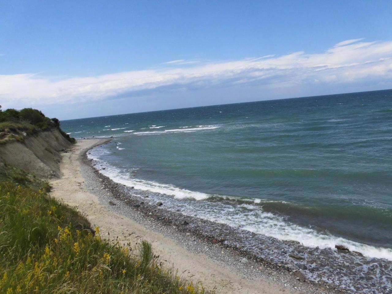 Appartamento Ferienzimmer Quint Nahe Kap Arkona Altenkirchen  Esterno foto